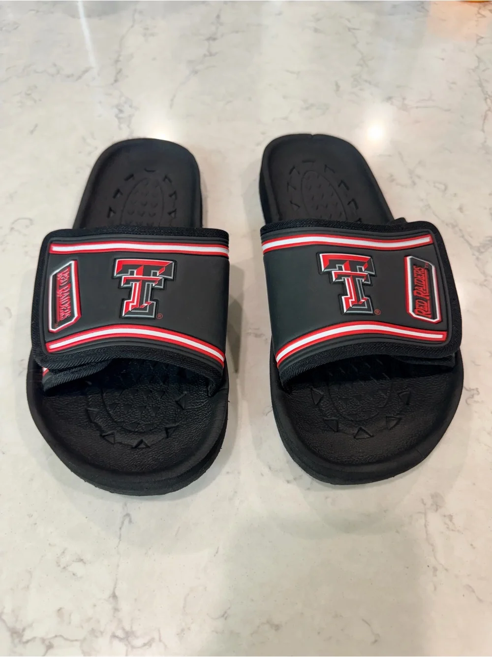 FOCO Texas Tech Red Raiders NCAA Men's Colorblock Big Logo Gel Slides!